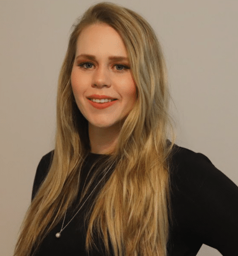 Jenny-Vienneau-BCBA-Side-by-Side-ABA-Therapy-Headshot